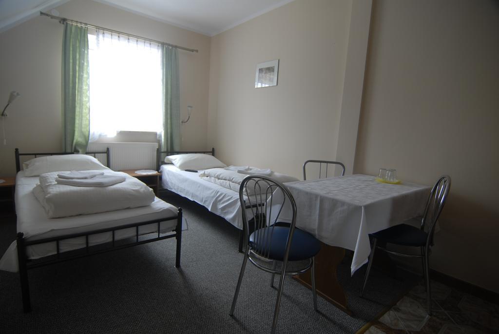 Motel U Olka Boczow Extérieur photo